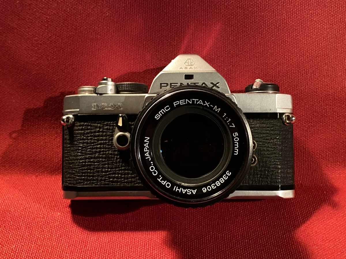 24x36 argentique Pentax MX noir avec 50 mm f:1,7 joints refaits