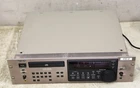 SONY CDP-D500 Rack Mount Studio Professional CD Player (please read) (S28)
