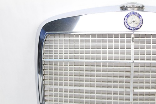Grille de calandre supérieure de capot de liquidation radiateur avant MERCEDES W109 300E 300SEL 1967-1973
