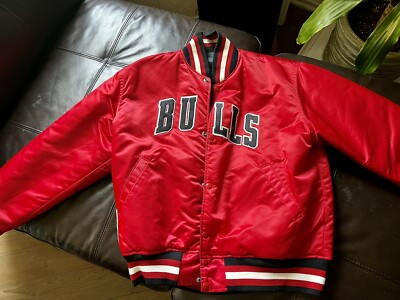 メンズ　CHICAGO　BULLS　ジャケット　リバーシブル Extremely Rare Chicago Bulls 90's Vintage Reversible Satin