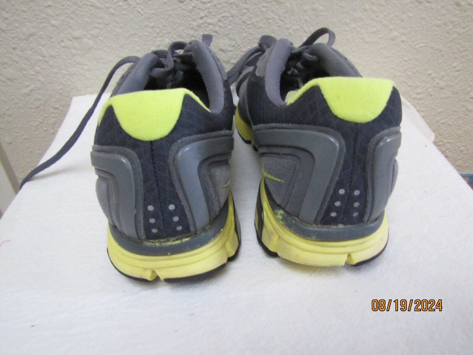 Picture 4 of 5