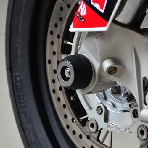 Front Axle Slider Fork Crash Protect For Suzuki GSX-S1000 GSX-R1000R 2017-2021 - Picture 7 of 12