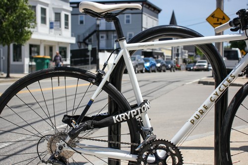 Bicycle Lock with Key, 8mm Chain, Secure Key Chain Design, Anti-Theft - Picture 4 of 6