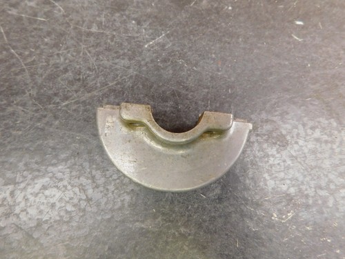 Husky Husqvarna 125 250 390 Maico Penton CZ Magura Throttle Piece     #5         - Picture 1 of 4