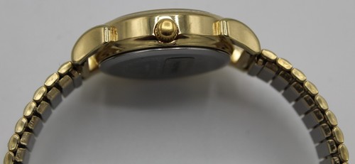 Orologio Timex Acqua Analogico Quarzo Indiglo Tono Oro WR30M Donna Anni 90 Vintage Elasticizzato C - Foto 7 di 13