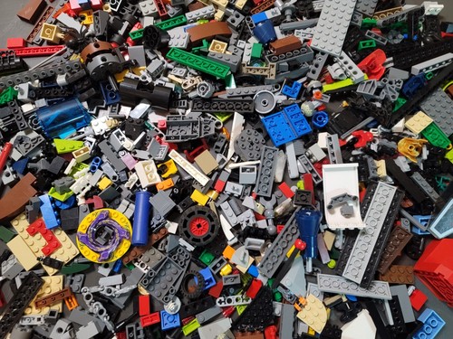 Lot of Misc. Lego Pieces and Small Toys 2 lb. 6 oz. (Lot B) - Picture 9 of 11