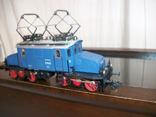 Marklin HO Electric Locomotive E 70-21 DB, Blue, USED no BOX - Picture 3 of 4