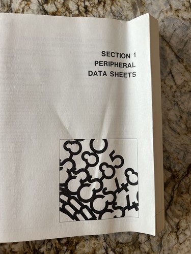 Vtg 1978 Intel Micro Computer MCS-48 MCS-80 MCS -85 Peripheral Design Handbook - Picture 6 of 10