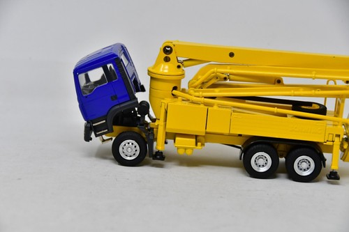 MAN Pompa Per Calcestruzzo - CONRAD - 1/50 - Foto 2 di 5