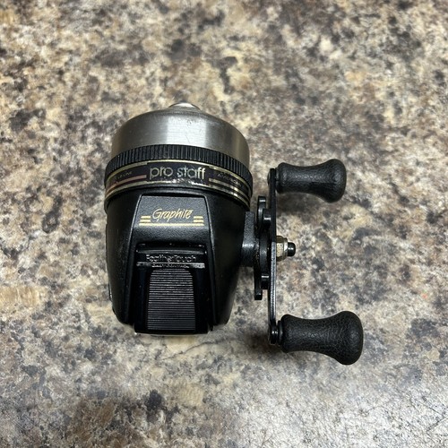 Vintage Zebco ProStaff 2020 Spin Cast Fishing Reel Feathertouch Control