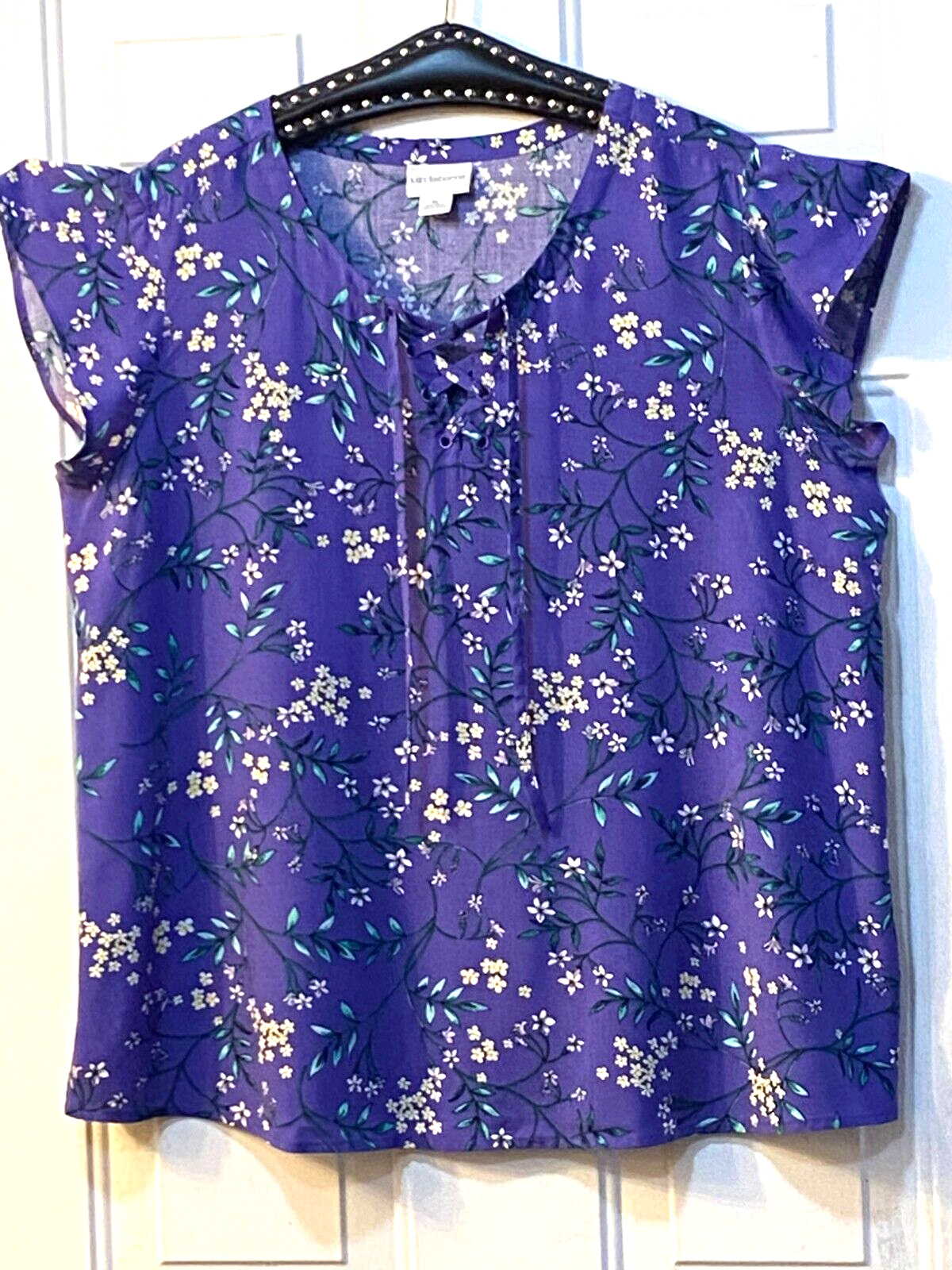 Picture 1 of 10