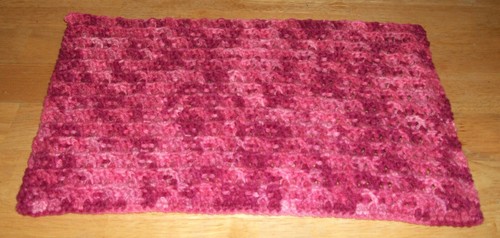 New Uniq Handmade Crochet 11.5x17.5 Rectangle Table Runner Mat Centerpiece Pink - Bild 1 von 5