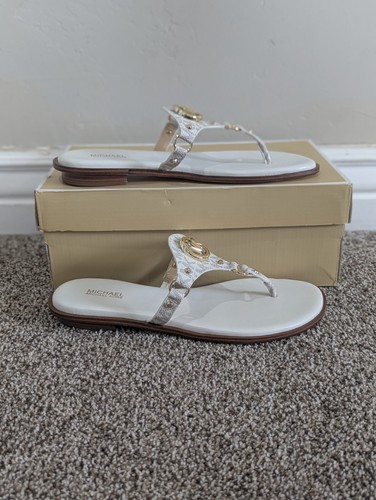 Size 8 Women's Michael Kors Conway Vanilla White/Gold Slip On Thong Sandals