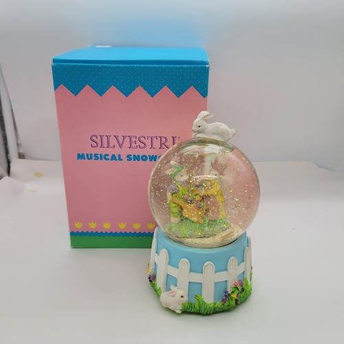 Silvestri Musical Snowglobe Easter Parade Bunny Cart Original Box - Picture 2 of 11