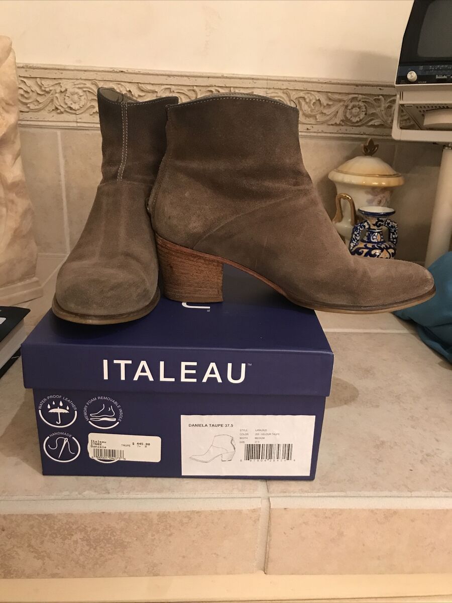 Italeau boots hot sale
