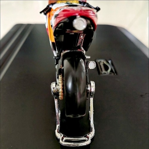 Maisto 1:18 Honda RC213V #44 2021 Repsol Motorcycle Model MotoGP Toy Box New - Picture 10 of 19