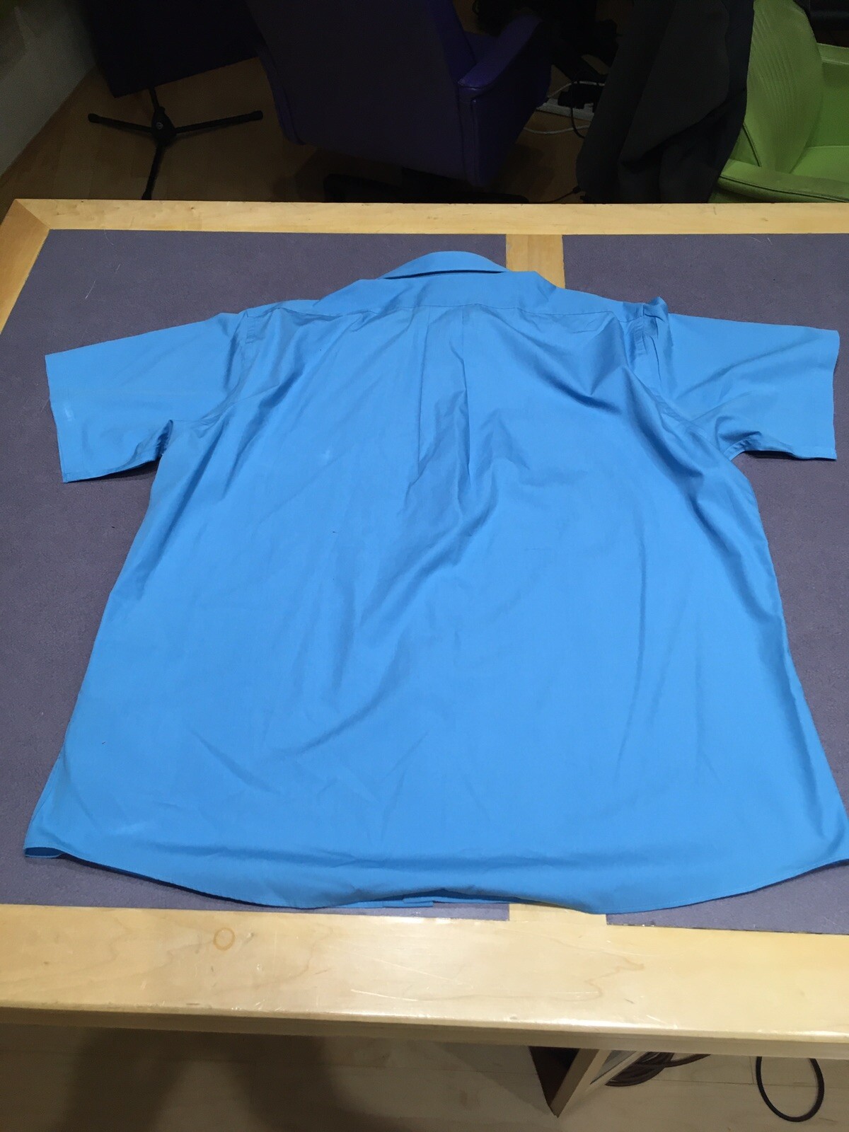 Covington Light Blue Button Up Short Sleeve Men's… - image 2