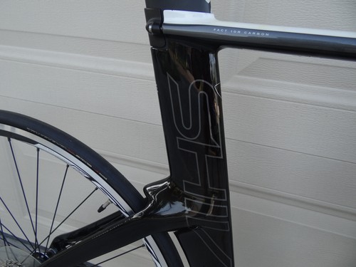 SPECIALIZED NEW SHIV ELITE TIME TRIAL/TRIATHLON BIKE FULL CARBON SIZE LARGE - Picture 9 of 13