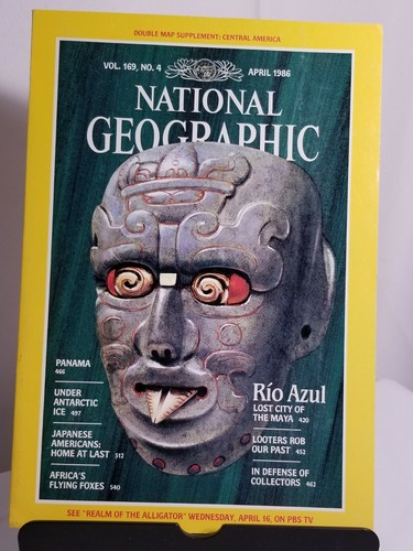 National Geographic Magazines 1986 - Foto 5 di 11