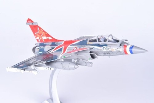 Panzerkampf 14616PA Dassault Rafale C, Armee de l'Air RC 2/30 Normandie-Niemen - Imagen 17 de 23
