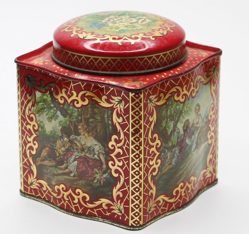 English Tea Tin Daher Red Gold Floral Couples in Grass Vintage Made in England - Picture 1 of 12