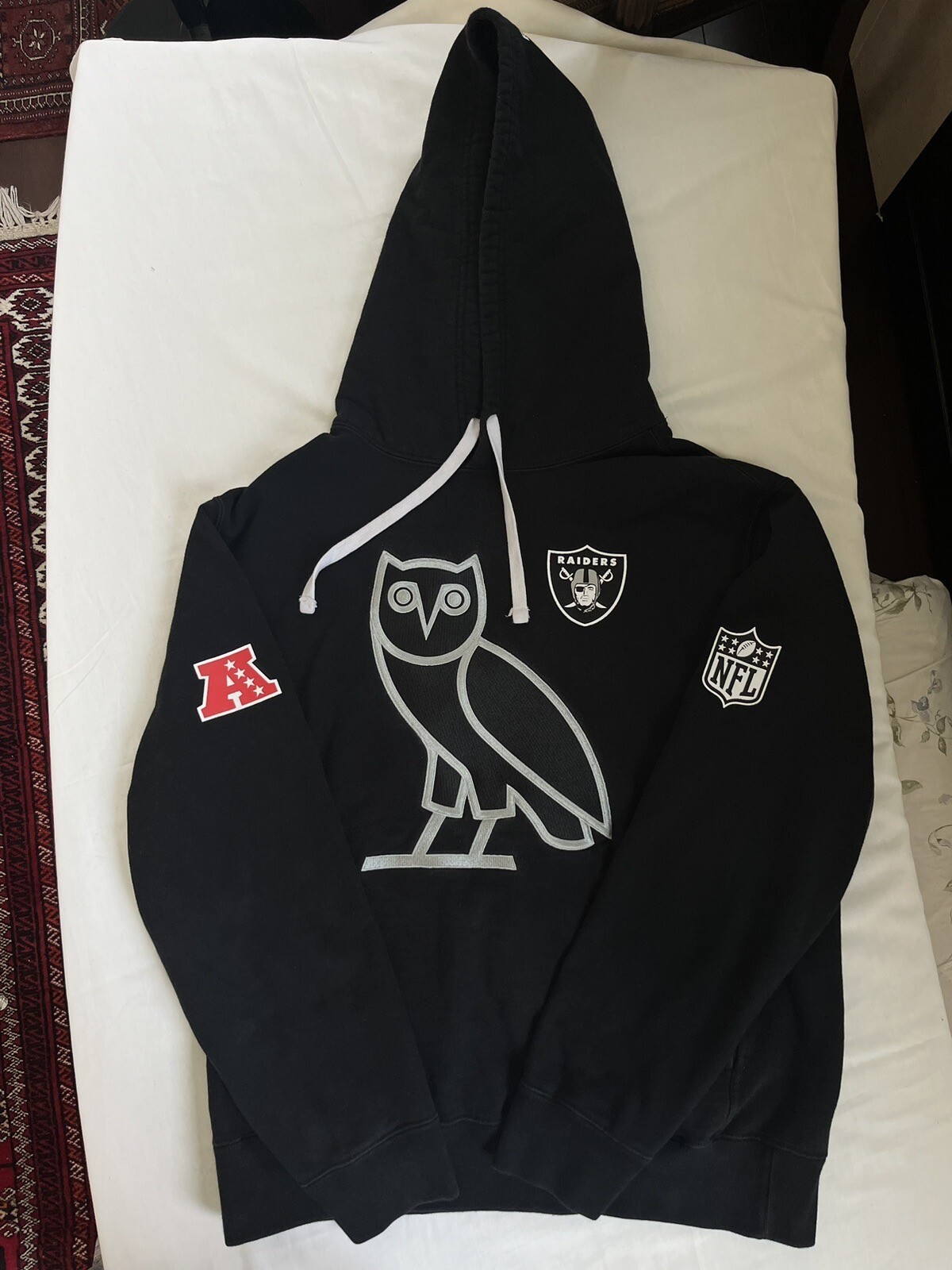 Picture 1 of 4