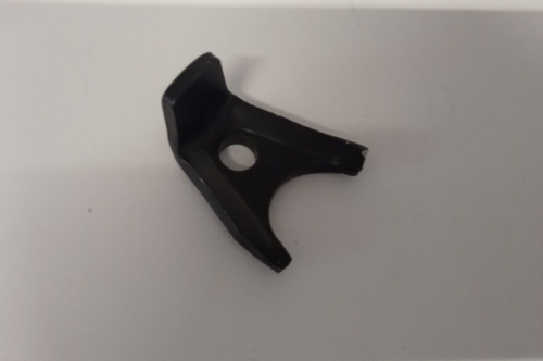 STAFFA FISSAGGIO SPINTEROGENO FIAT 500 R / 126 EPOCA - Foto 3 di 7