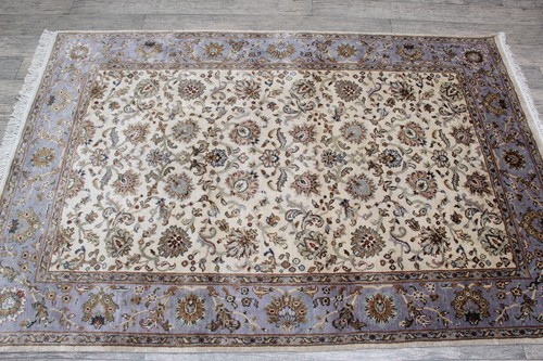 Silk 4X6 Rug Oriental Pure Silk 120x180 Cms Carpet - Picture 6 of 10