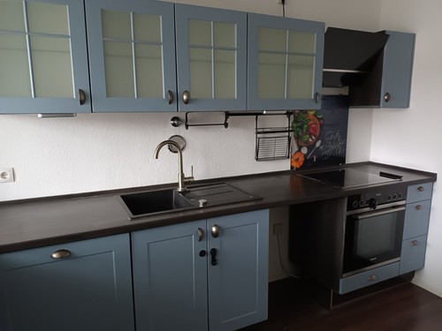 Einbauküche mit Elektrogeräten gebraucht - Bild 1 von 4