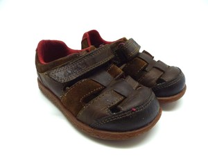 clarks first steps shoes