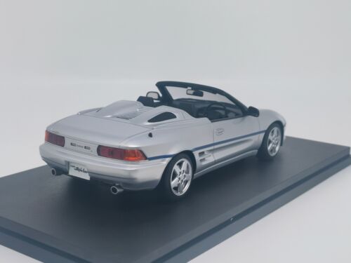 1/18 JP Hobby Peako Toyota MR2 Spider Silver 1995 Limited Edition - Picture 2 of 4