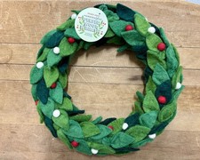 Trader Joe  s 2024 Handcrafted Felted Wool Holiday Wreath   NEW w/tags-Nepal