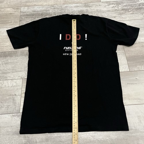 NZone Sky Dive Shirt Black Medium Graphic Tee New Zealand - Picture 7 of 9