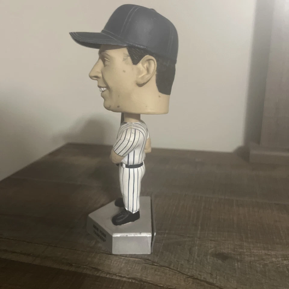 Figura Cabeza Bobble Joe DiMaggio Edición Especial de Play Makers Foto 2 de 4