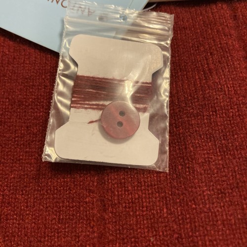 Antonio Melani Size L 100% Cashmere V Neck Cardigan Burgundy Scalloped Cuffs/hem - Picture 4 of 9