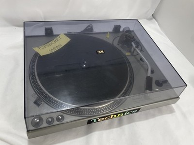 Technics SL-1600 with Dust Cover Hinges Direct Drive DJ Turntable