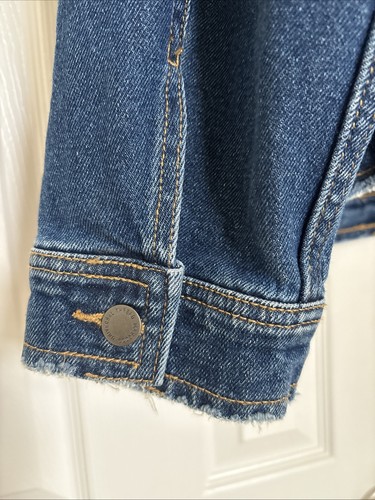 Women's Jean Jacket - Universal Thread 3X Freedom Jacket Blue Jean Button Close - Picture 5 of 11
