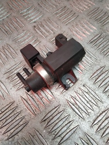 BMW 3 E46 2004 Diesel 110kW Turbolader Druckwandler Magnetventil 2247906