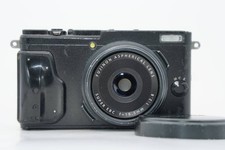 FUJIFILM X70 Black Working