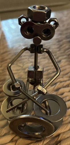 DRUMMER FIGURINE NUTS AND BOLTS - Picture 2 of 4