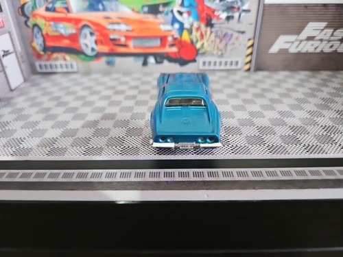 Racing cChampions 1:64 1969 Chevrolet Chevy Corvette Stingray soft tires MINT - Picture 22 of 23