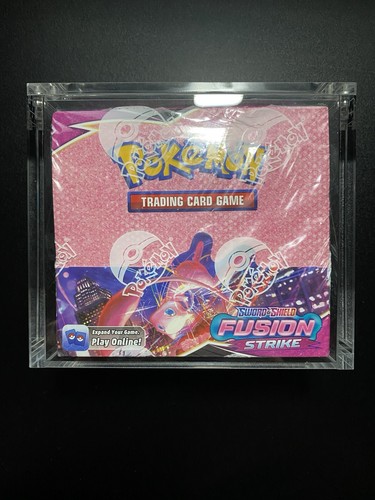 Pokemon Schwert & Schild Fusion Strike Booster Box SEALED mit Acryl Case