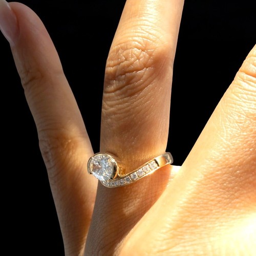 18k Yellow Gold Oval Cut Diamond Engagement Ring 1.70 Ct IGI Lab Created - Picture 4 of 14