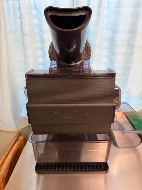 Goodnature Hummingbird Pro XL Commercial Juicer