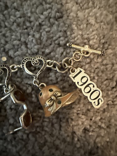 bracciale charm vintage anni 60 - Foto 6 di 6