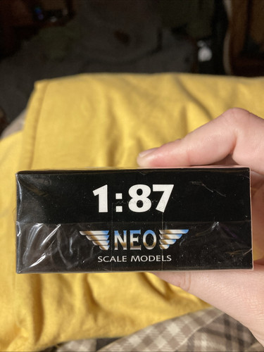 Modelli Neo Scala 1/87 Pontaic Firebird Trans Am Blu Metallizzato - Foto 4 di 7