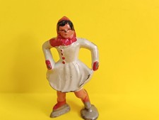 VINTAGE BARCLAY ICE SKATER LEAD FIGURE GIRL 2 1/2"