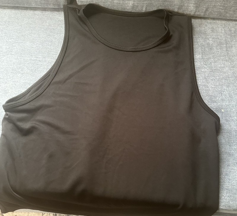 Men T-shirt Lot Of 11 T-shirts Size S Champions, Calvin Klein & More