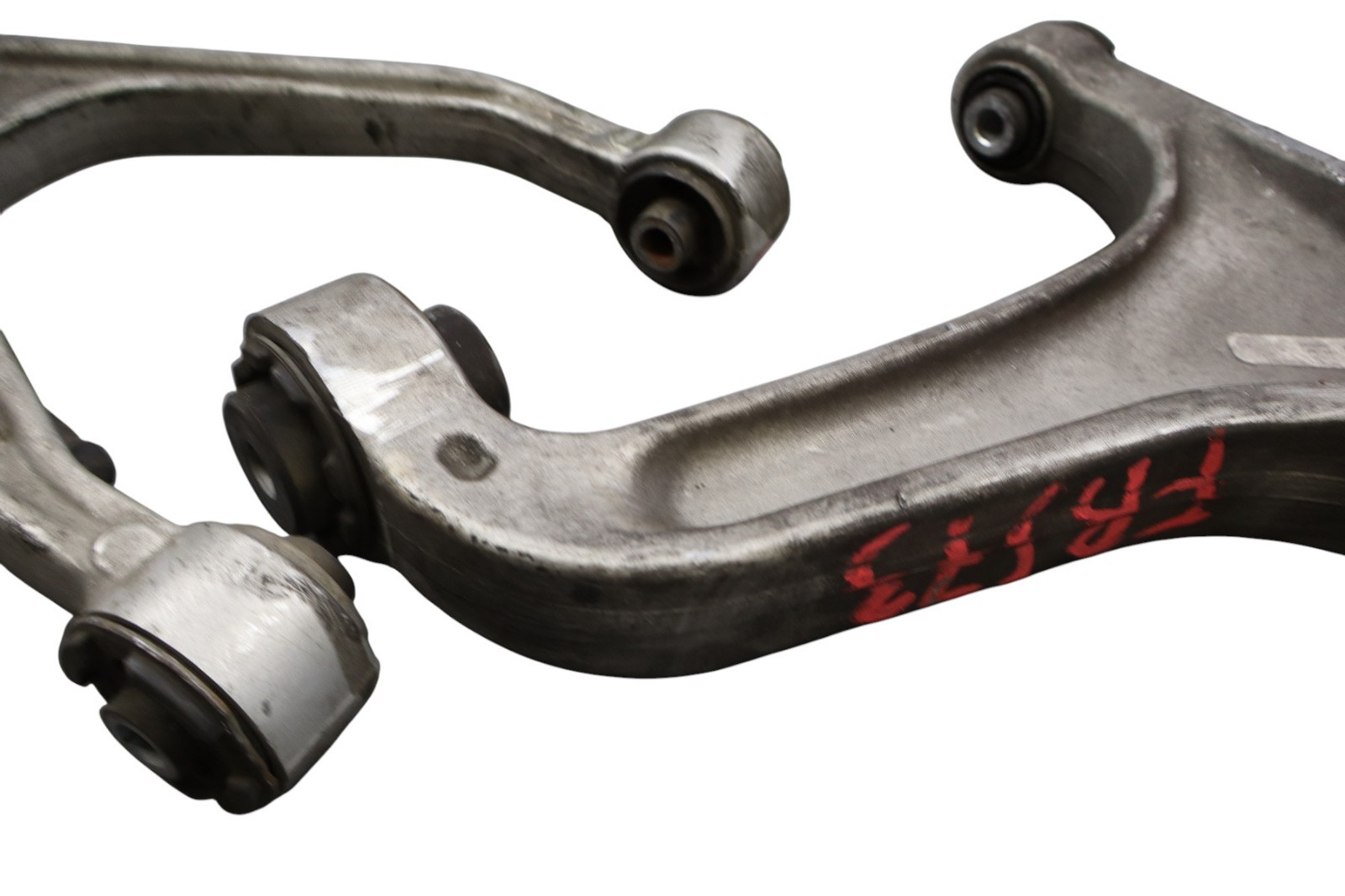 14-22 Maserati Ghibli M157 Front Left & Right Lower Suspension Control Arms Oem