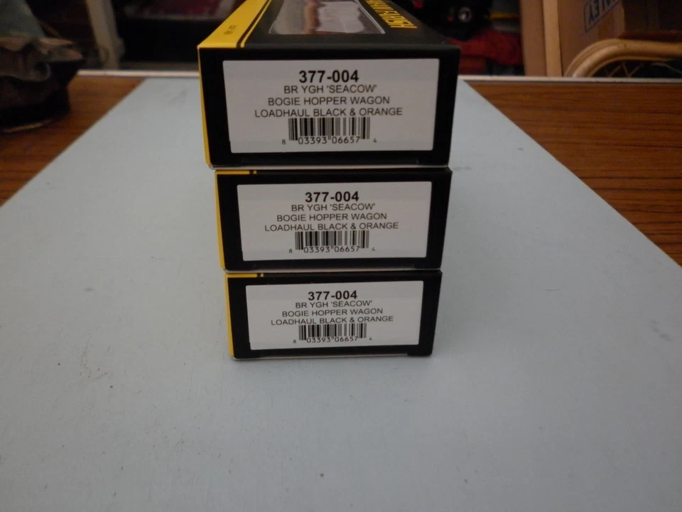 Graham Farish 377-004 BR YGH 'Sealion' Bogie Hopper Wagon LoadHaul x 3 All NEW - Image 2 of 2